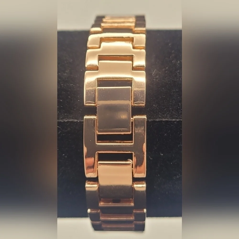 Anne Klein Gold with Blue Accents AK/3690 PC21J​​​